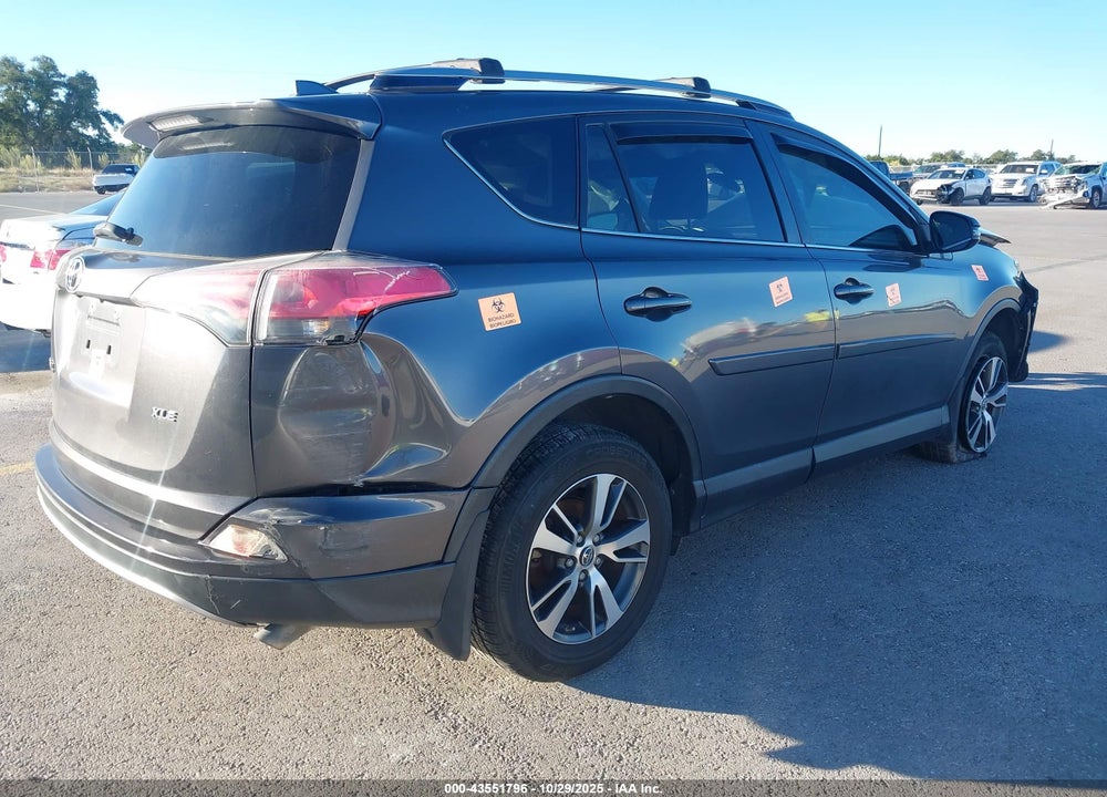 2018 TOYOTA RAV4 XLE VIN: JTMWFREV1JJ180229