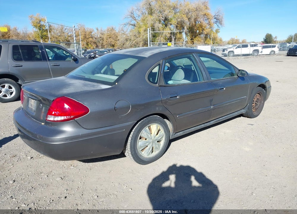 2005 FORD TAURUS SE VIN: 1FAFP53U75A107569
