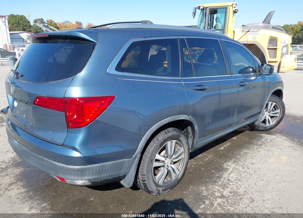 2017 HONDA PILOT EX-L VIN: 5FNYF5H53HB044506