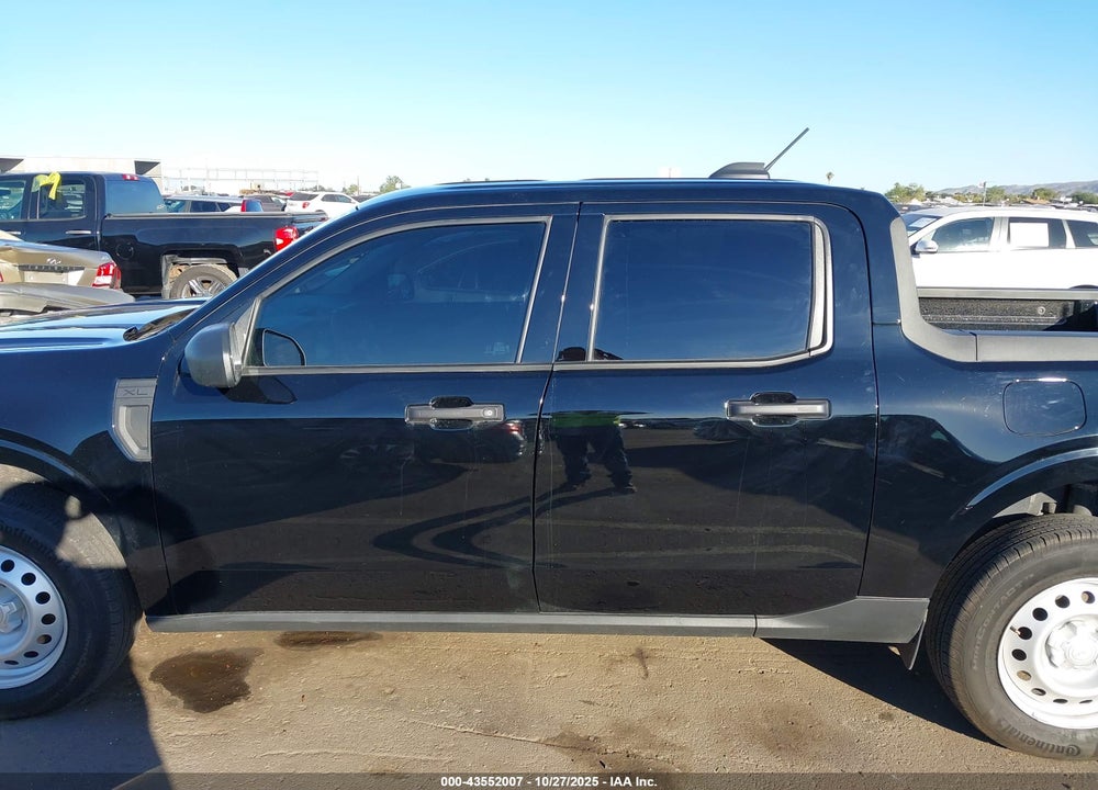 2025 FORD MAVERICK XL VIN: 3FTTW8A32SRA56219