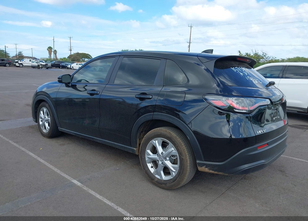2025 HONDA HR-V VIN: 3CZRZ1H30SM705991