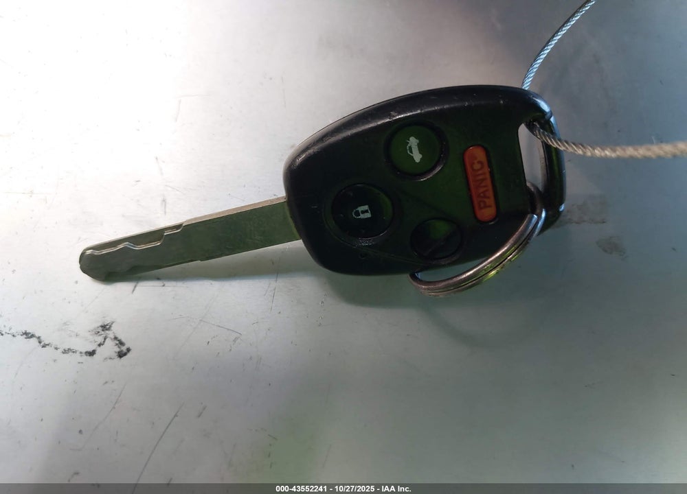2003 HONDA ACCORD 2.4 EX VIN: JHMCM56633C073407