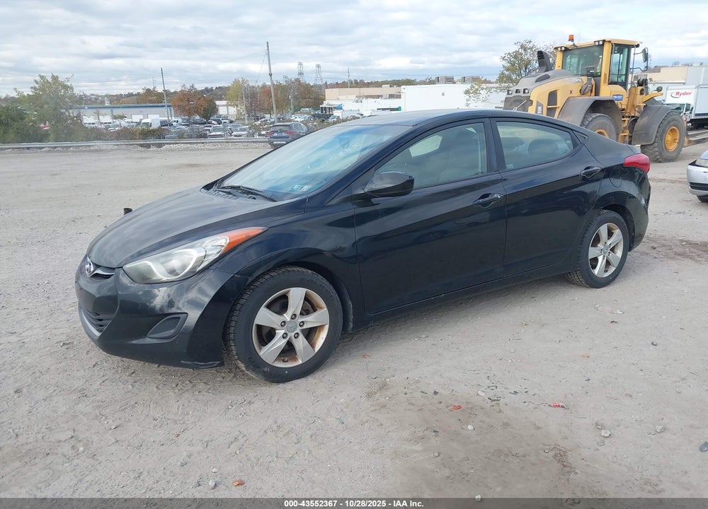 2011 HYUNDAI ELANTRA VIN: KMHDH4AE6BU135308