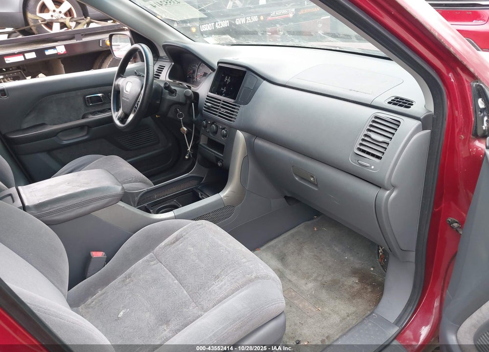 2003 HONDA PILOT VIN: 2HKYF181X3H532352