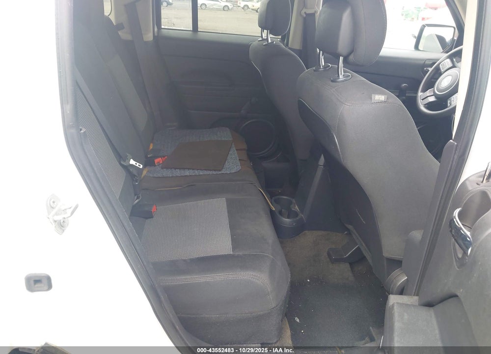 2016 JEEP PATRIOT SPORT VIN: 1C4NJPBA9GD732454