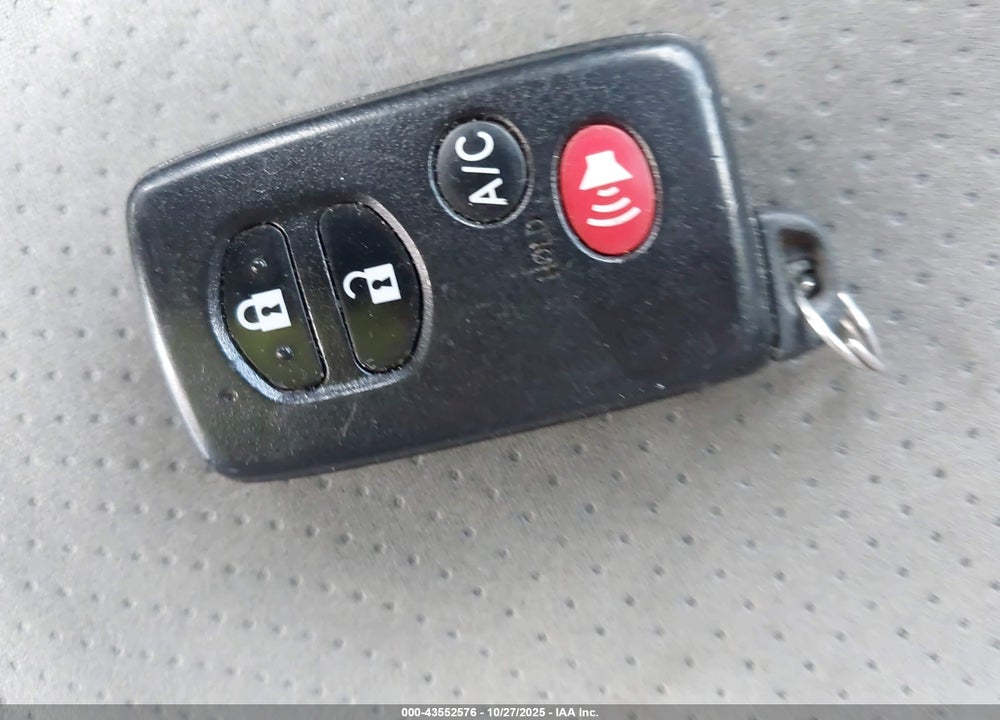 2011 TOYOTA PRIUS THREE VIN: JTDKN3DU7B0315423