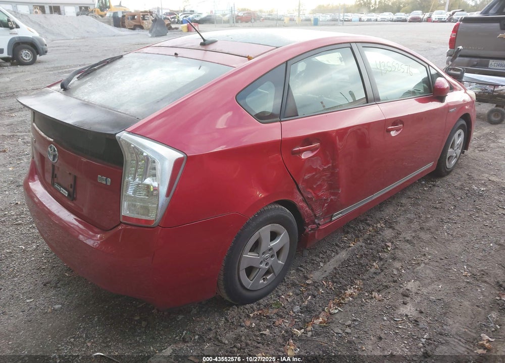 2011 TOYOTA PRIUS THREE VIN: JTDKN3DU7B0315423