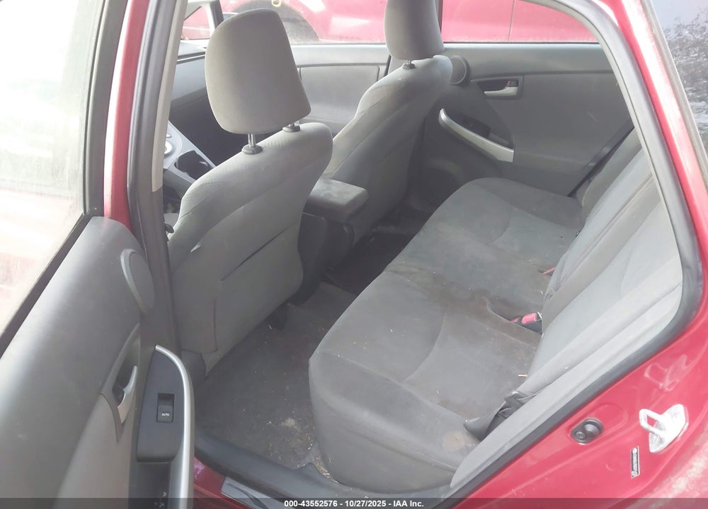 2011 TOYOTA PRIUS THREE VIN: JTDKN3DU7B0315423