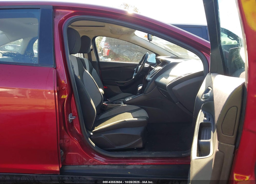 2014 FORD FOCUS VIN: 1FADP3F24EL245466