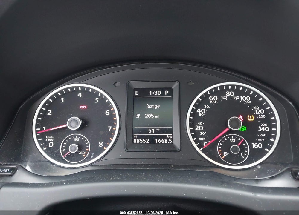 2016 VOLKSWAGEN TIGUAN SE VIN: WVGAV7AX6GW602771