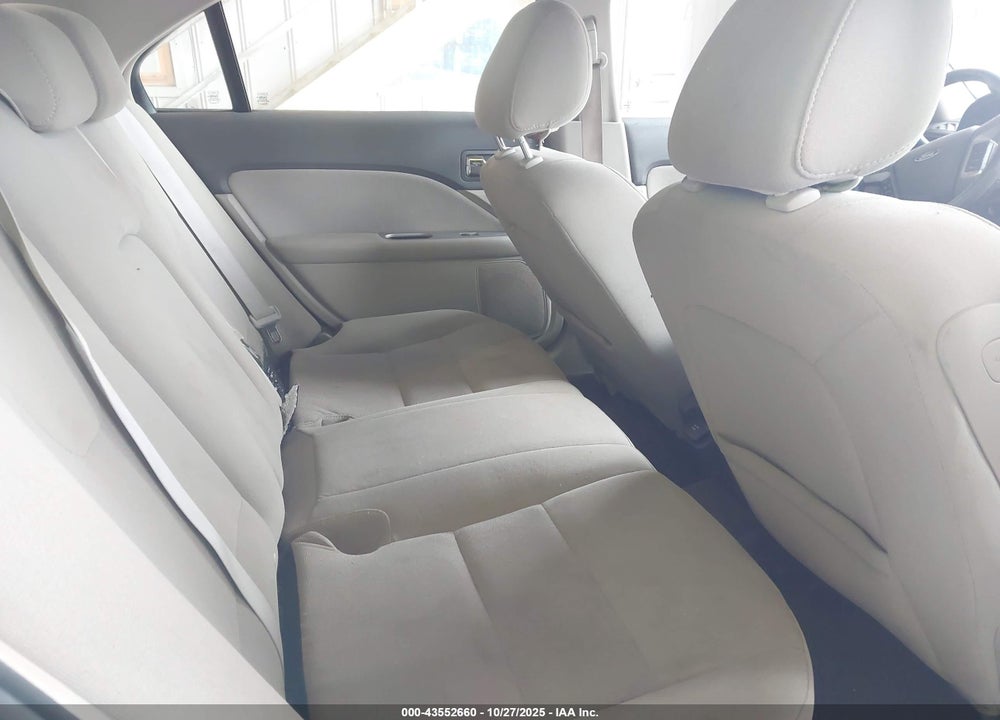 2010 FORD FUSION HYBRID VIN: 3FADP0L39AR412637