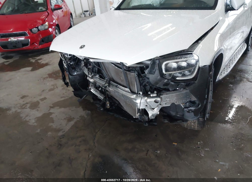2022 MERCEDES-BENZ GLC 300 4MATIC SUV VIN: W1N0G8EB8NV330637