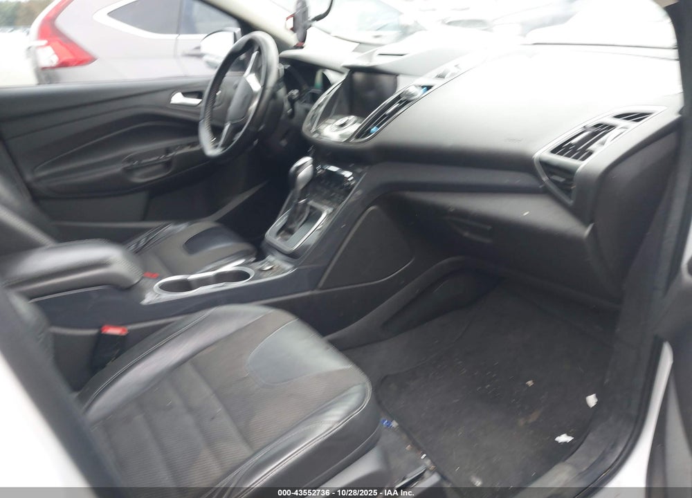 2013 FORD ESCAPE VIN: 1FMCU0J92DUA33865