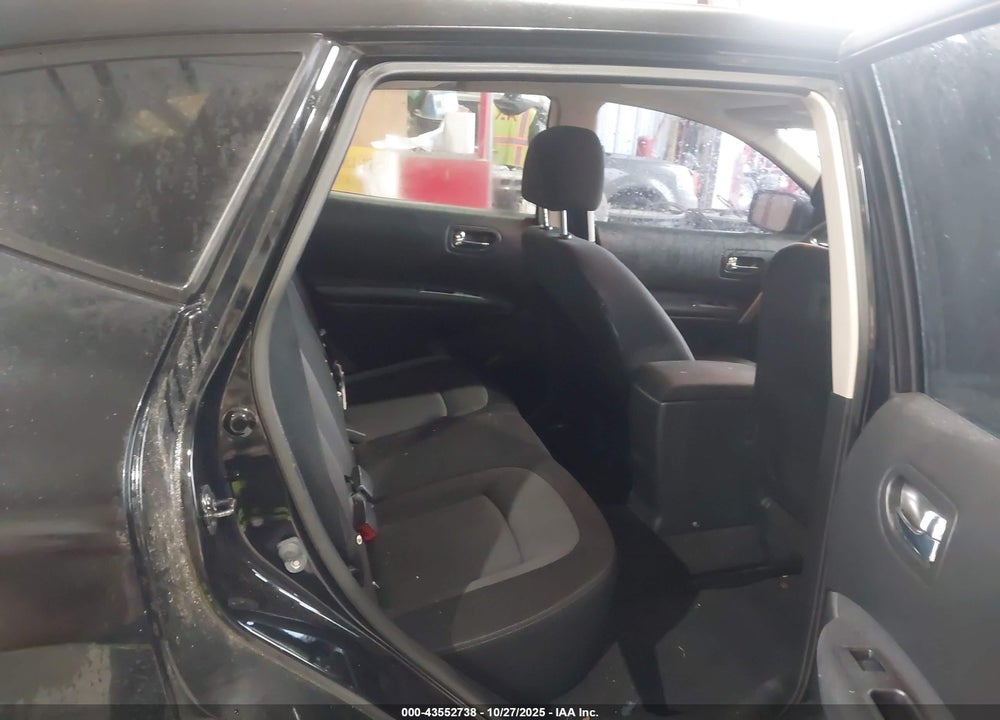 2011 NISSAN ROGUE VIN: JN8AS5MVXBW682245