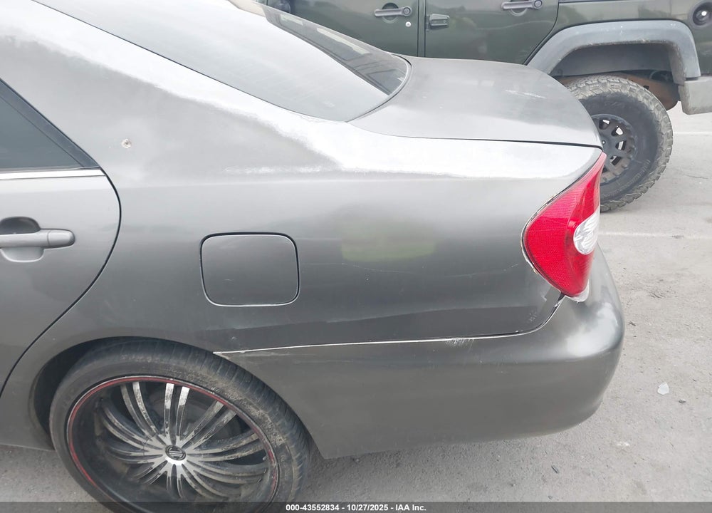 2003 TOYOTA CAMRY LE VIN: JTDBE32K130230810