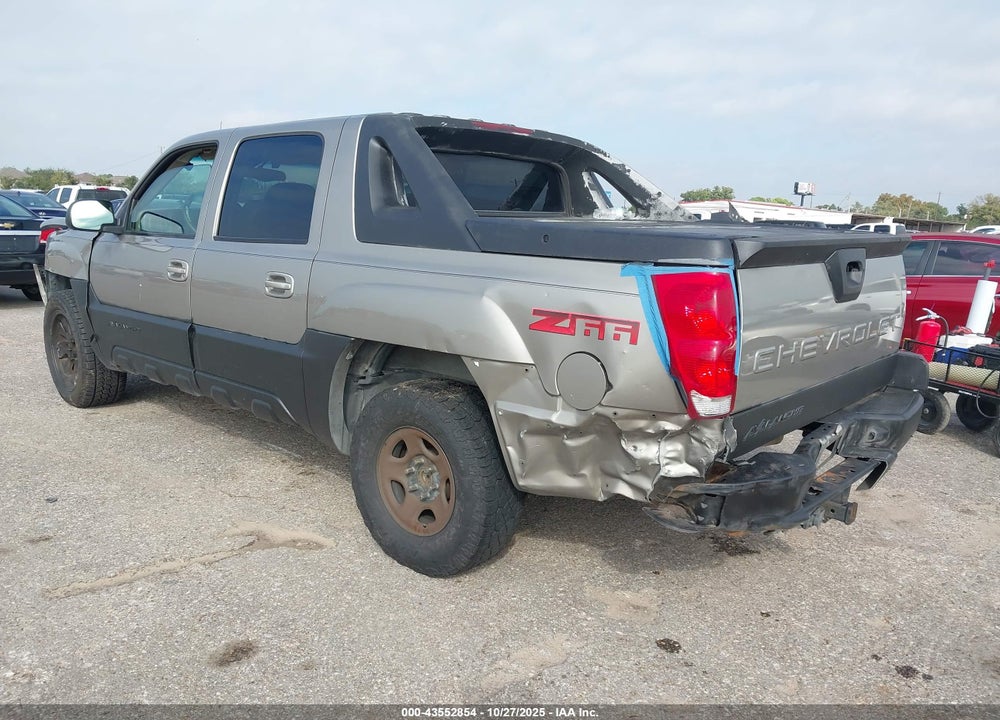 2002 CHEVROLET AVALANCHE 1500 VIN: 3GNEC13T22G216530