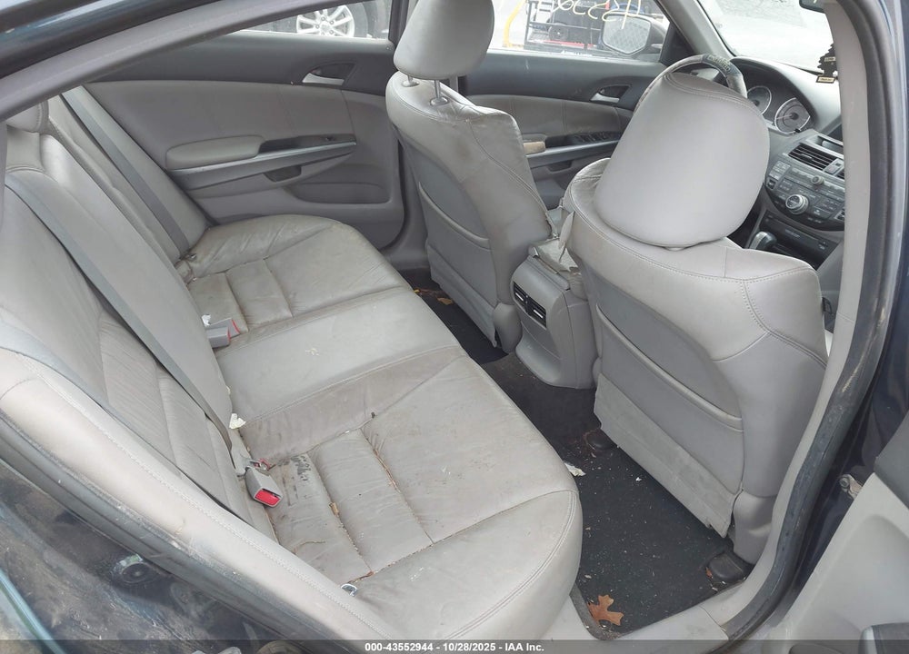 2010 HONDA ACCORD 3.5 EX-L VIN: 5KBCP3F8XAB008635
