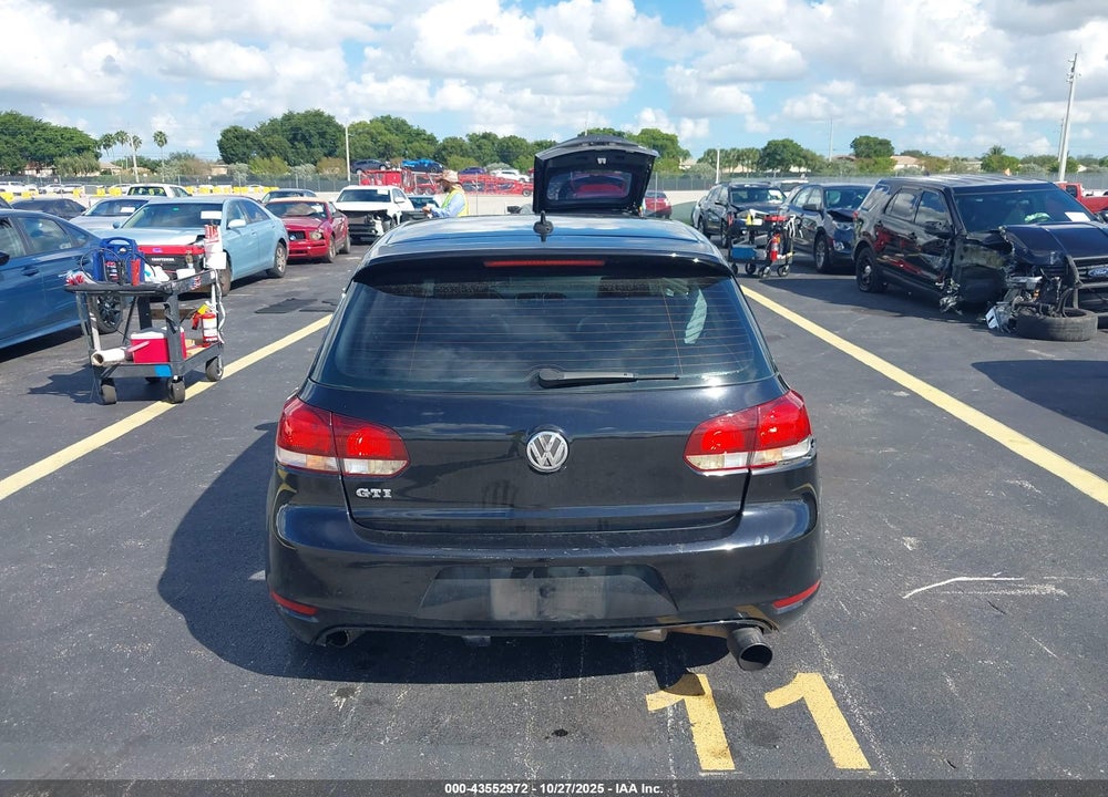 2013 VOLKSWAGEN GTI DRIVERS EDITION VIN: WVWHD7AJXDW135092