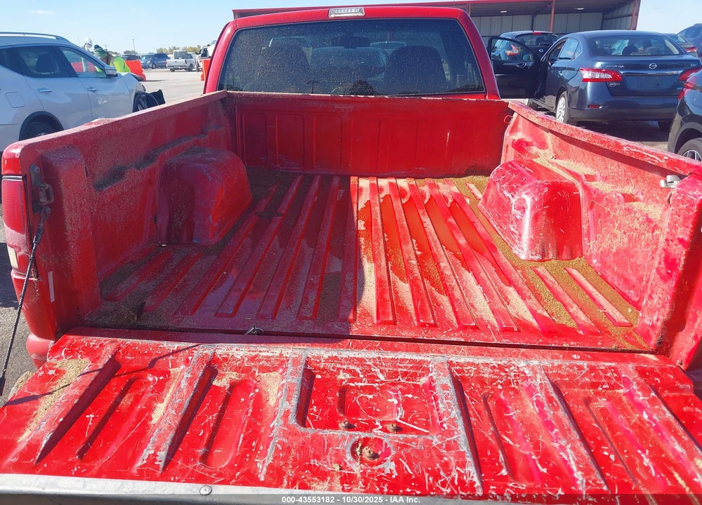 2000 CHEVROLET S-10 LS VIN: 1GCDT14W4YK180581
