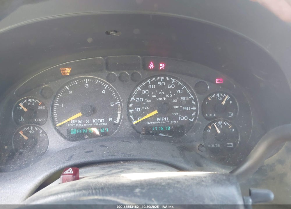 2000 CHEVROLET S-10 LS VIN: 1GCDT14W4YK180581