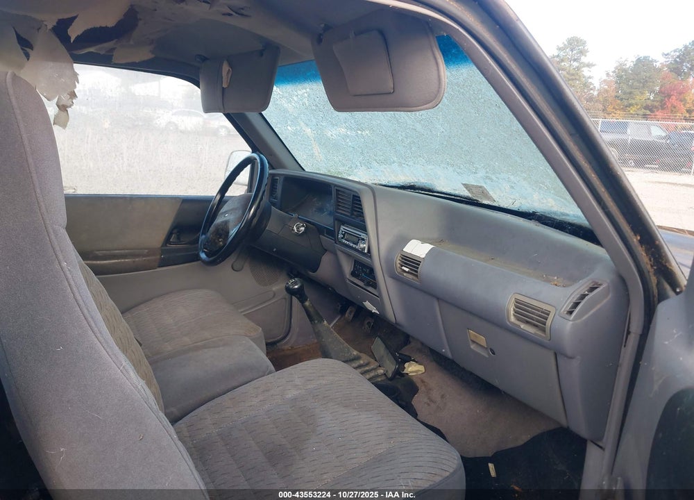 1993 FORD RANGER VIN: 1FTCR10A3PTA74636