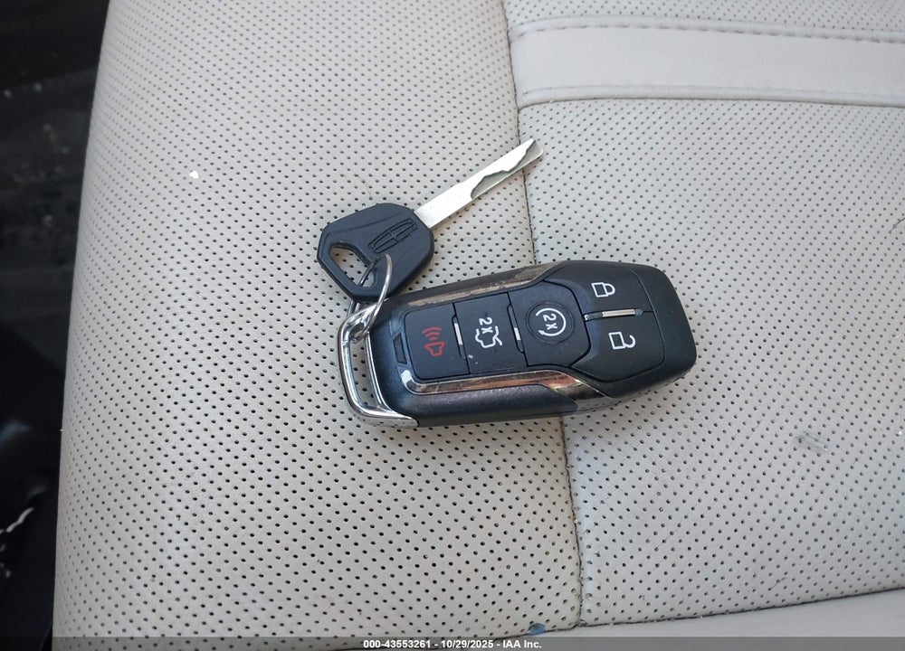 2014 LINCOLN MKZ HYBRID VIN: 3LN6L2LU4ER809676