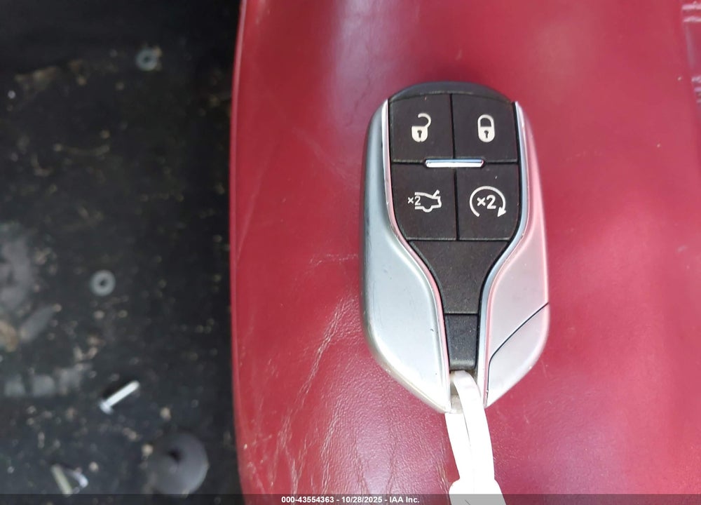 2021 MASERATI LEVANTE GRANSPORT VIN: ZN661XUS7MX372314