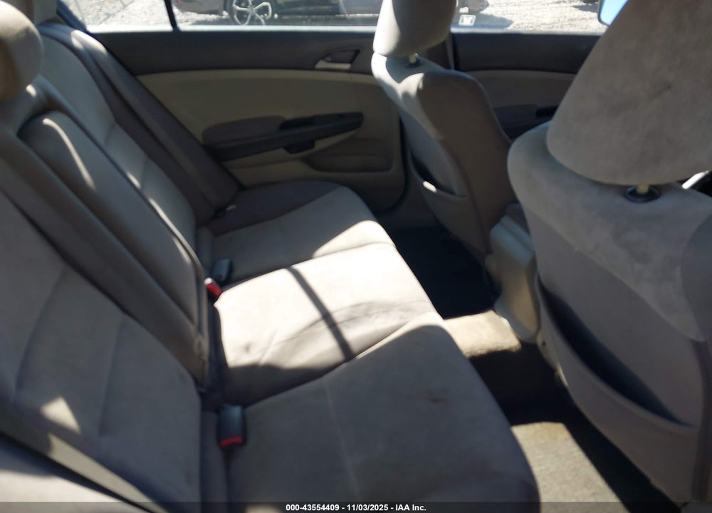 2010 HONDA ACCORD 2.4 LX-P VIN: 1HGCP2F48AA053816