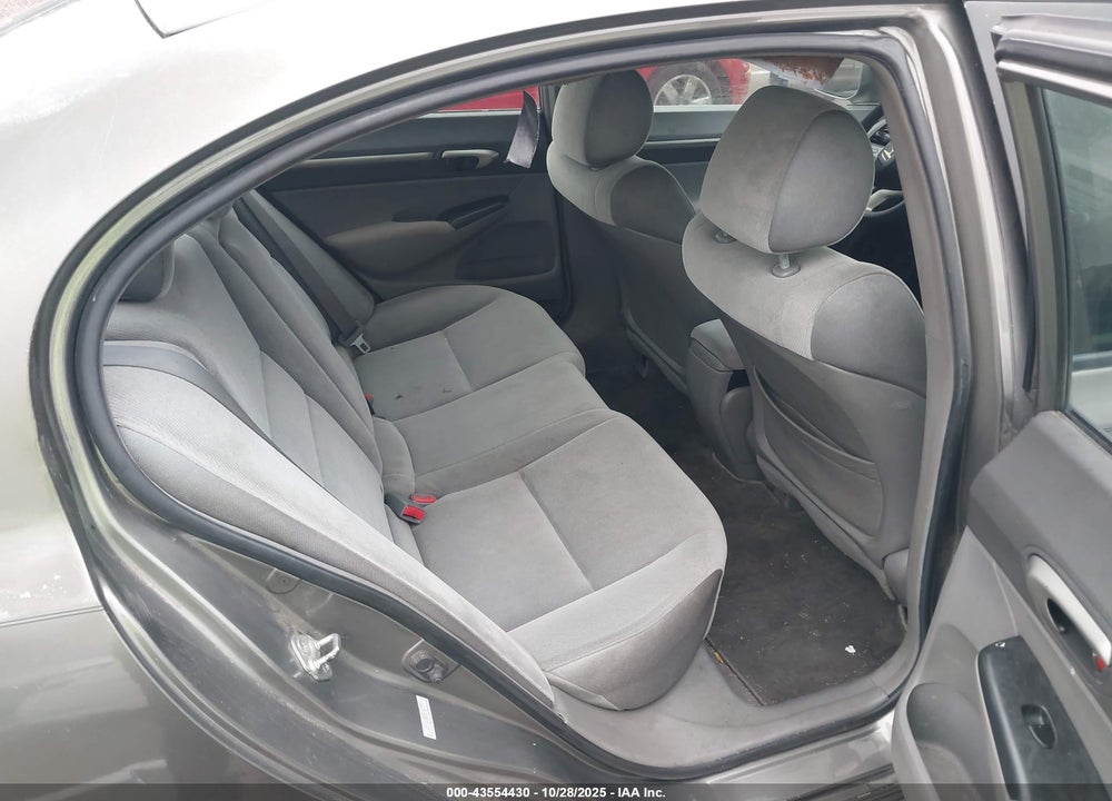 2008 HONDA CIVIC VIN: 1HGFA16828L087731