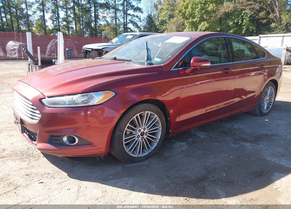 2014 FORD FUSION SE VIN: 3FA6P0HD6ER247310