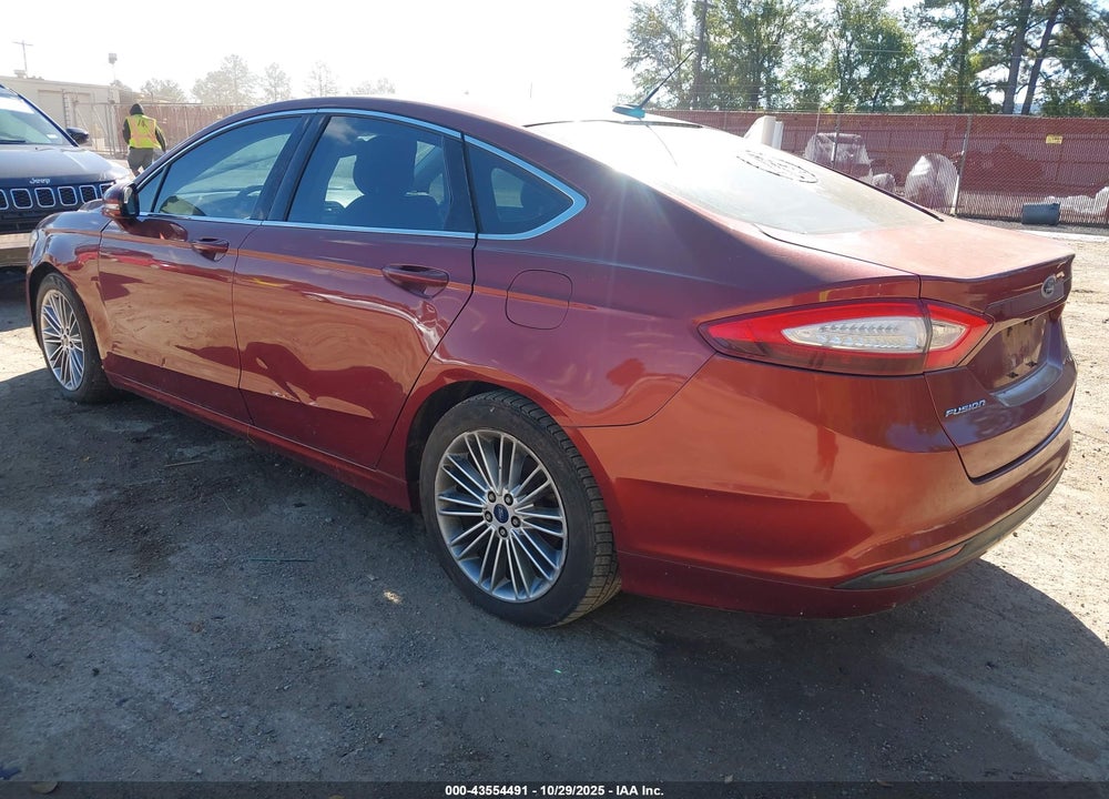 2014 FORD FUSION SE VIN: 3FA6P0HD6ER247310