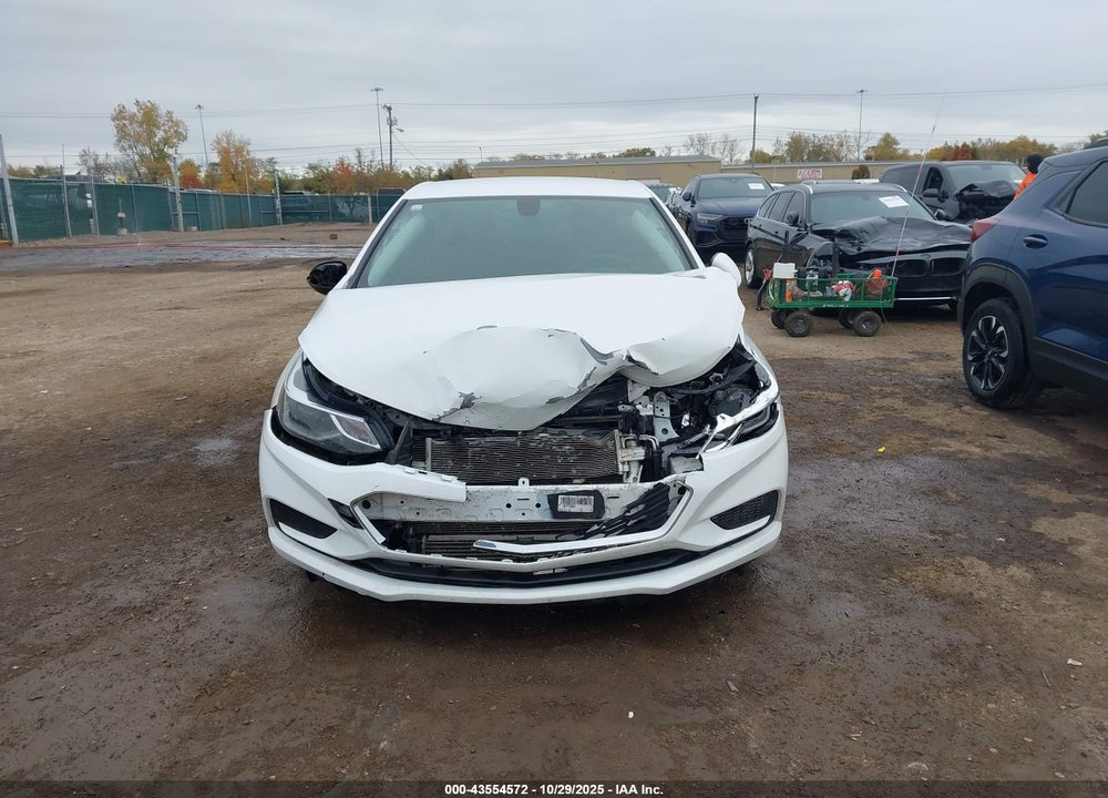 2018 CHEVROLET CRUZE LT AUTO VIN: 1G1BE5SM1J7176239