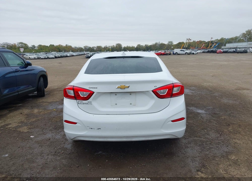 2018 CHEVROLET CRUZE LT AUTO VIN: 1G1BE5SM1J7176239