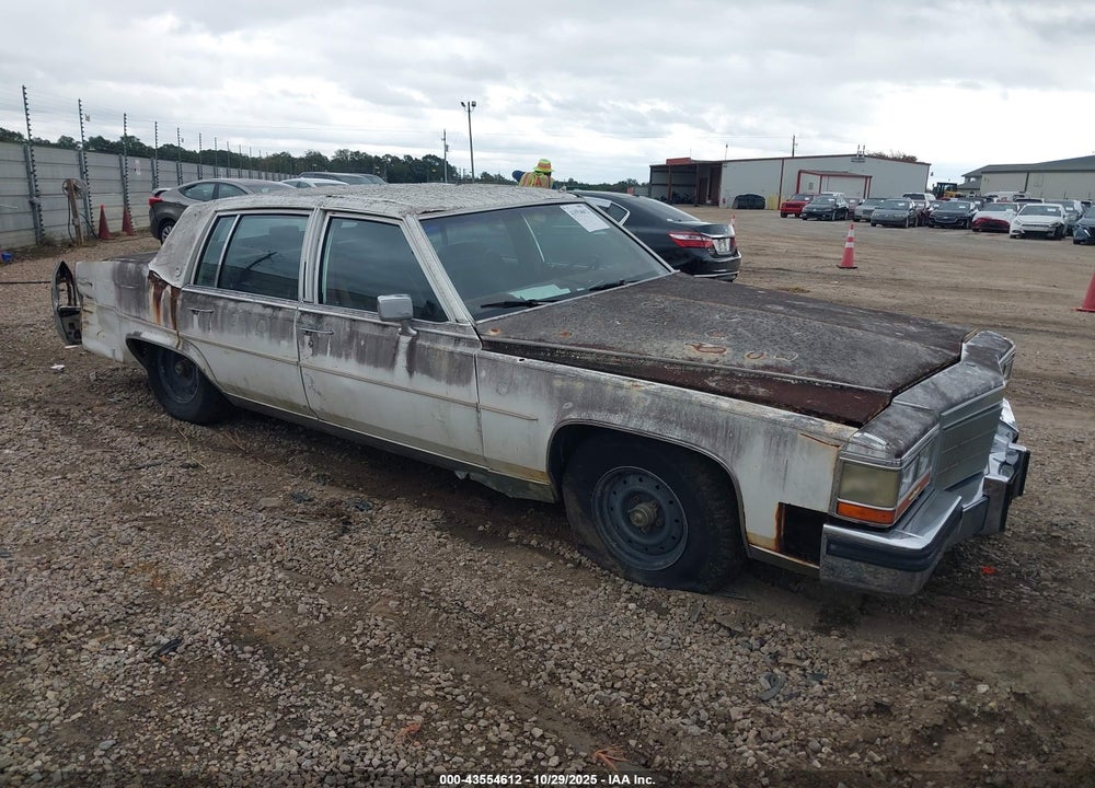 1986 CADILLAC FLEETWOOD BROUGHAM VIN: 1G6DW69Y9G9745463