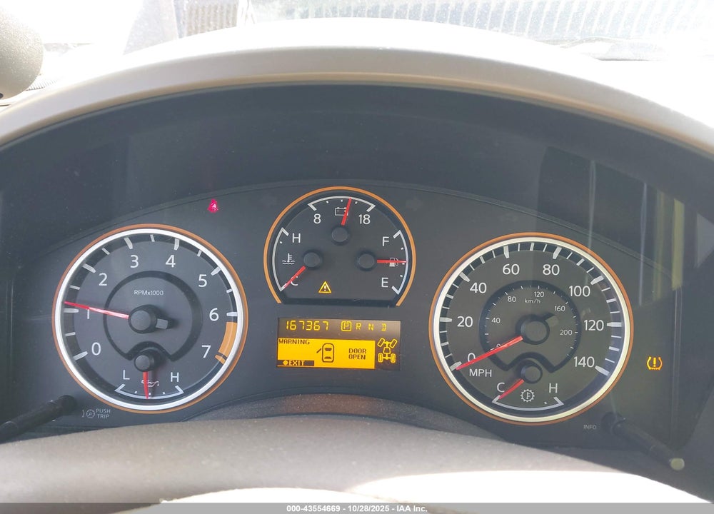 2011 NISSAN TITAN VIN: 1N6AA0ECXBN325021