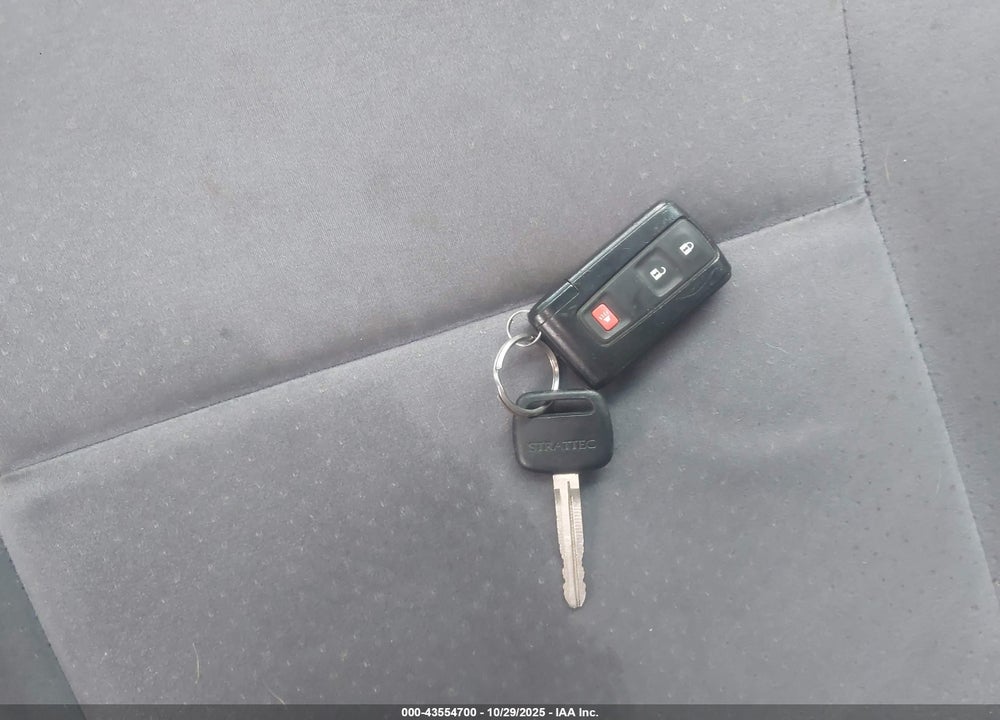 2008 TOYOTA PRIUS VIN: JTDKB20U287719299