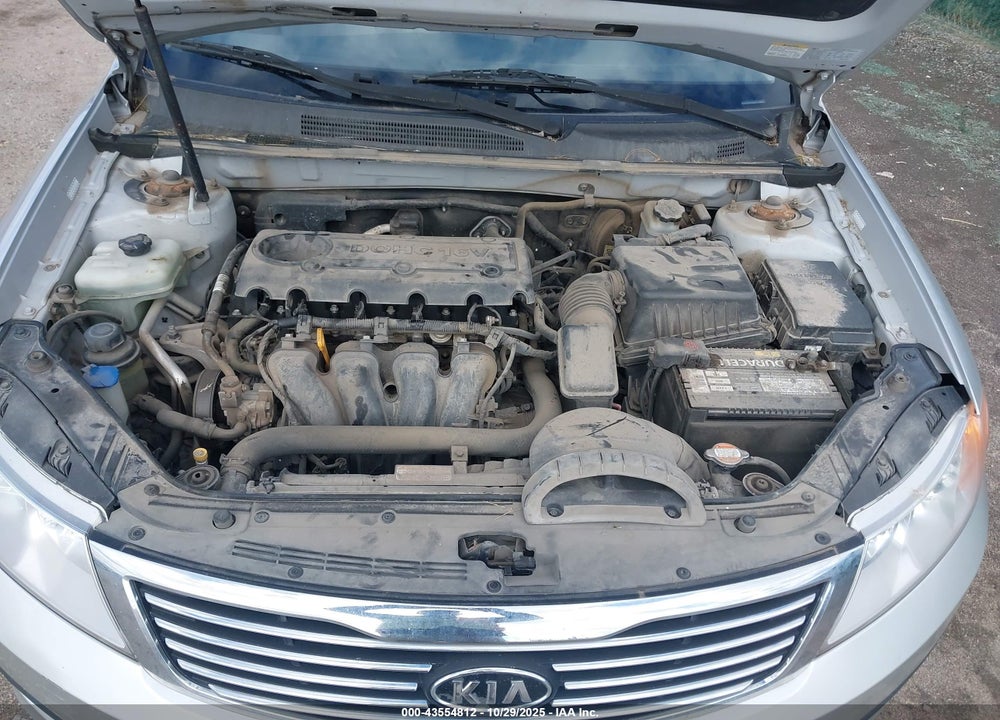 2009 KIA OPTIMA LX VIN: KNAGE228895317326