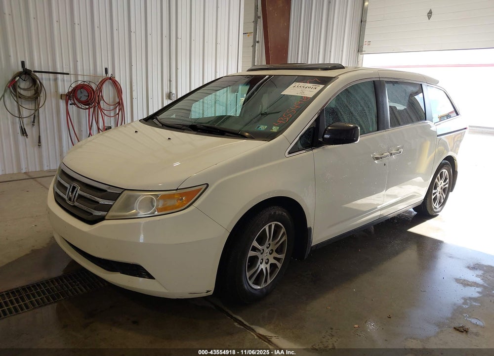 2011 HONDA ODYSSEY EX-L VIN: 5FNRL5H68BB066224
