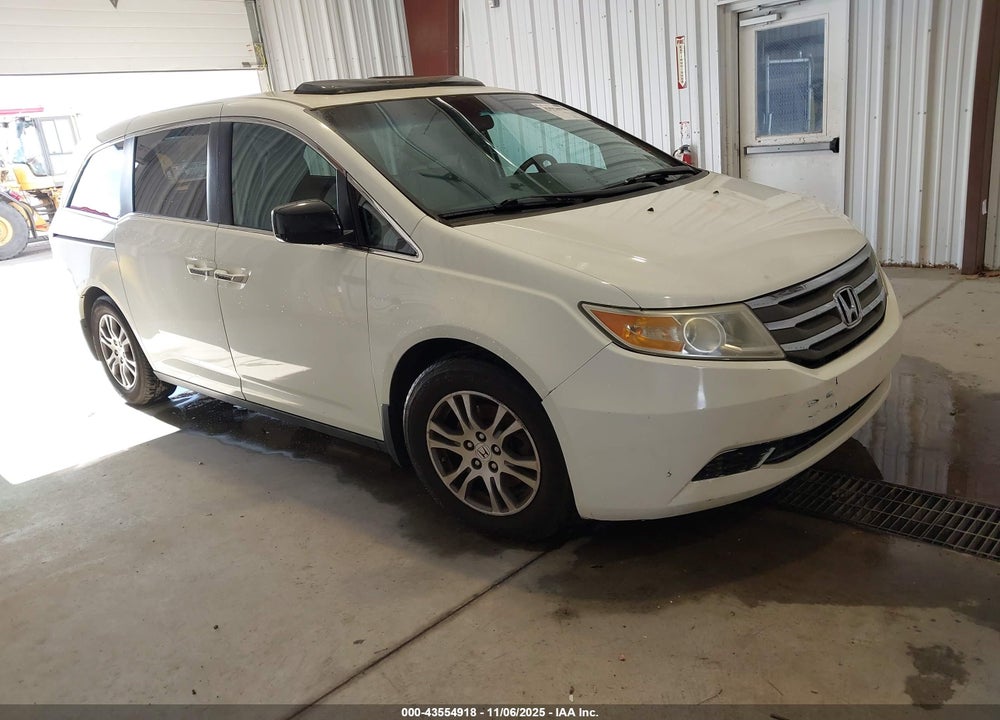2011 HONDA ODYSSEY EX-L VIN: 5FNRL5H68BB066224