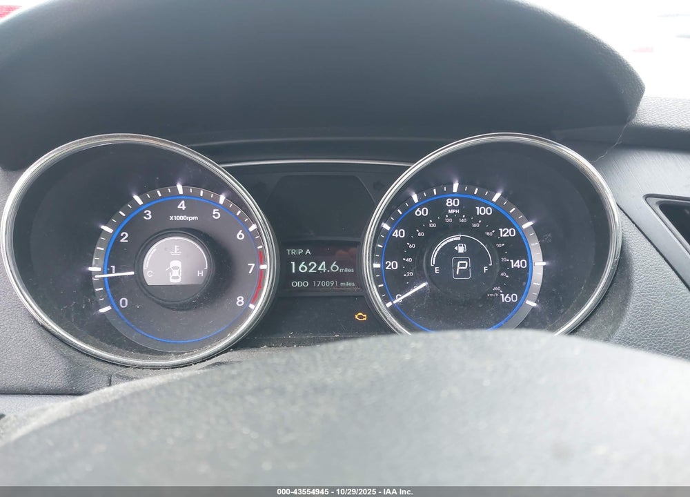 2014 HYUNDAI SONATA VIN: 5NPEB4AC5EH827163