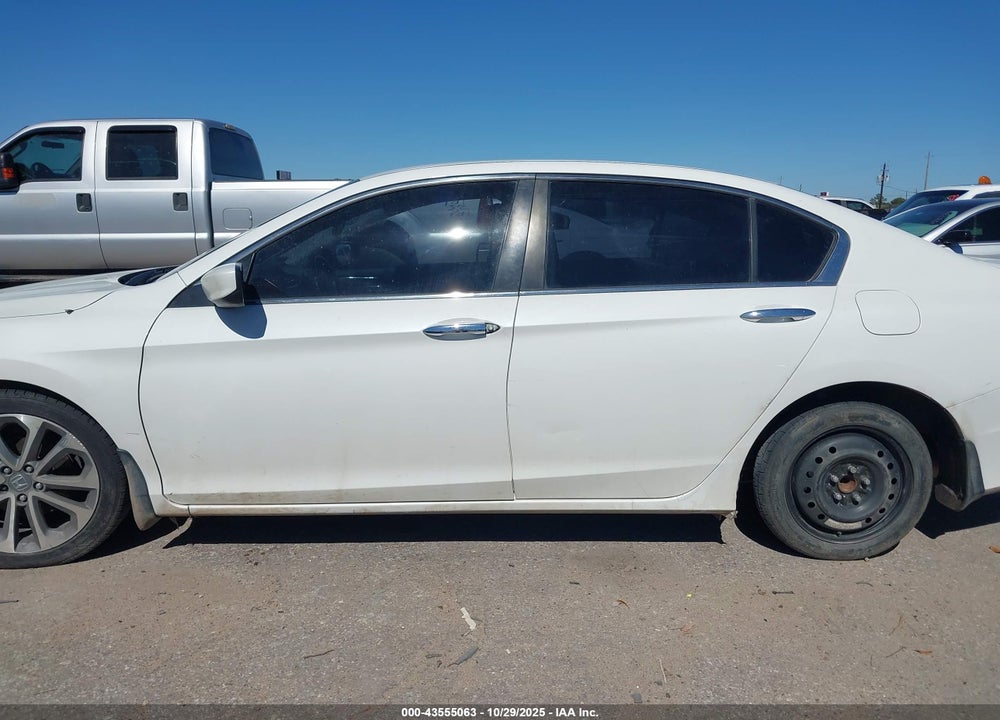 2014 HONDA ACCORD SPORT VIN: 1HGCR2F52EA070636