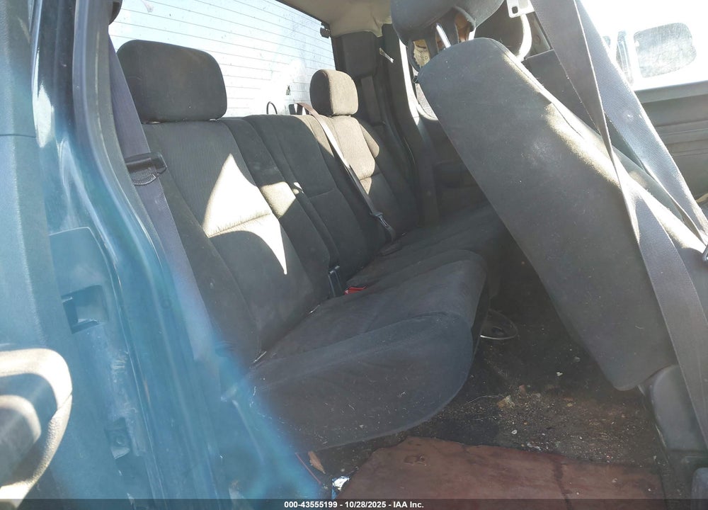 2011 CHEVROLET SILVERADO 1500 LT VIN: 1GCRKSE38BZ389145