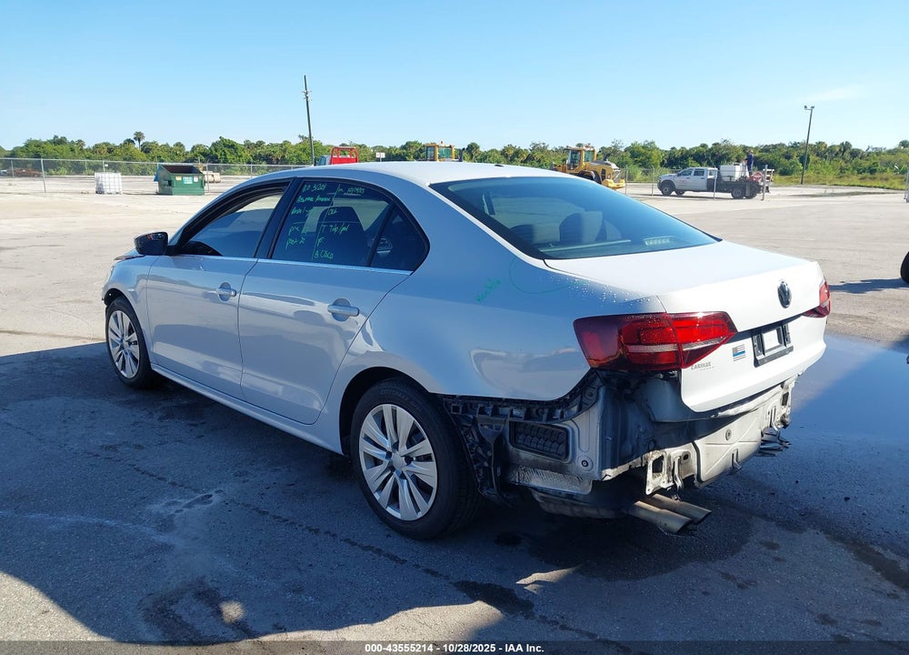 2017 VOLKSWAGEN JETTA 1.4T S VIN: 3VW2B7AJ1HM415059