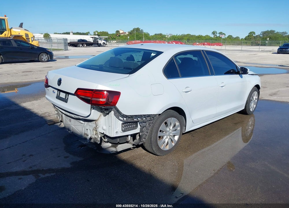 2017 VOLKSWAGEN JETTA 1.4T S VIN: 3VW2B7AJ1HM415059