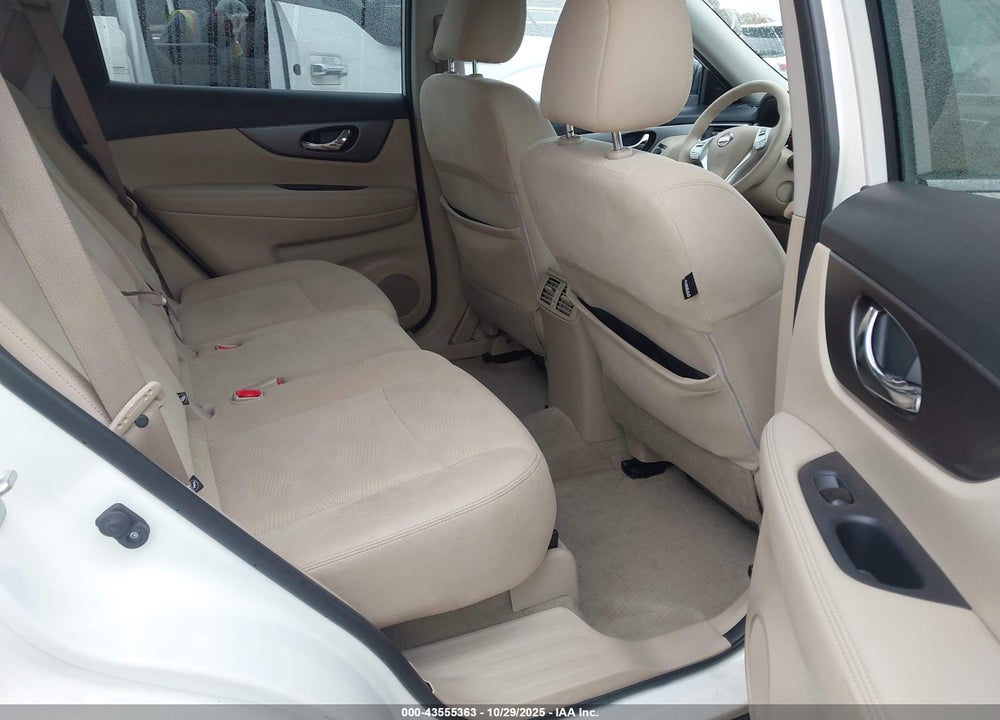 2015 NISSAN ROGUE VIN: KNMAT2MV4FP566000