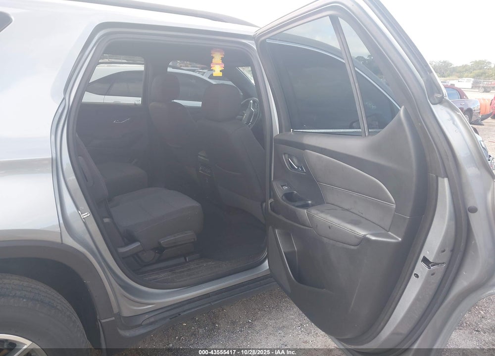 2023 CHEVROLET TRAVERSE FWD LT CLOTH VIN: 1GNERGKW0PJ193302