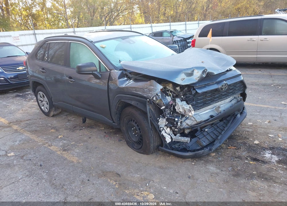 2019 TOYOTA RAV4 LE VIN: 2T3F1RFV0KC031327