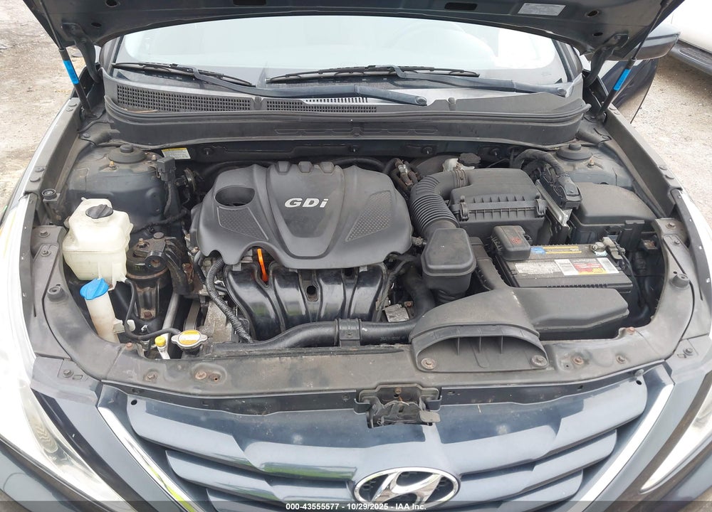 2011 HYUNDAI SONATA VIN: 5NPEB4AC5BH163359