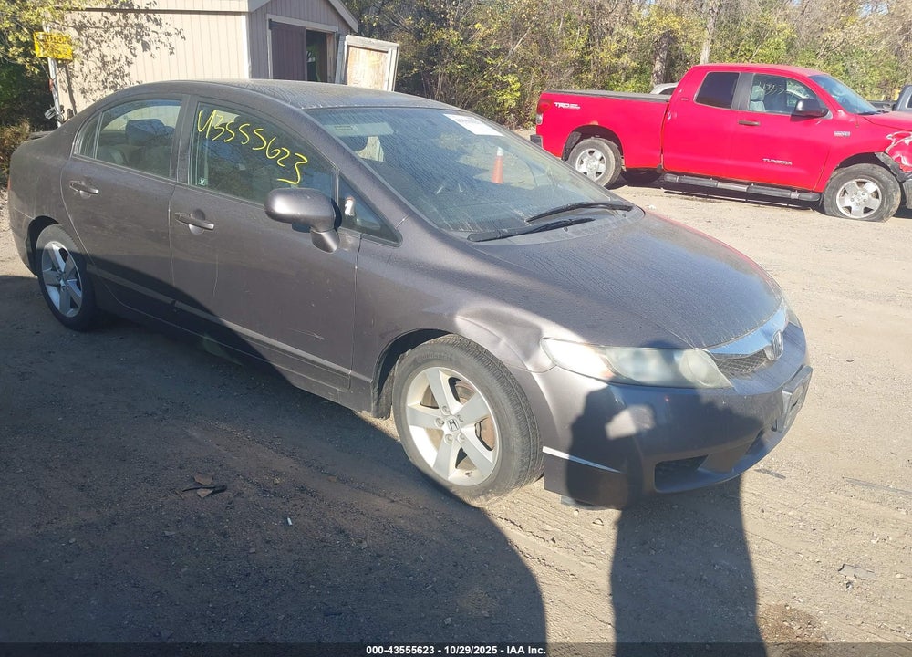 2010 HONDA CIVIC LX-S VIN: 19XFA1F60AE049880