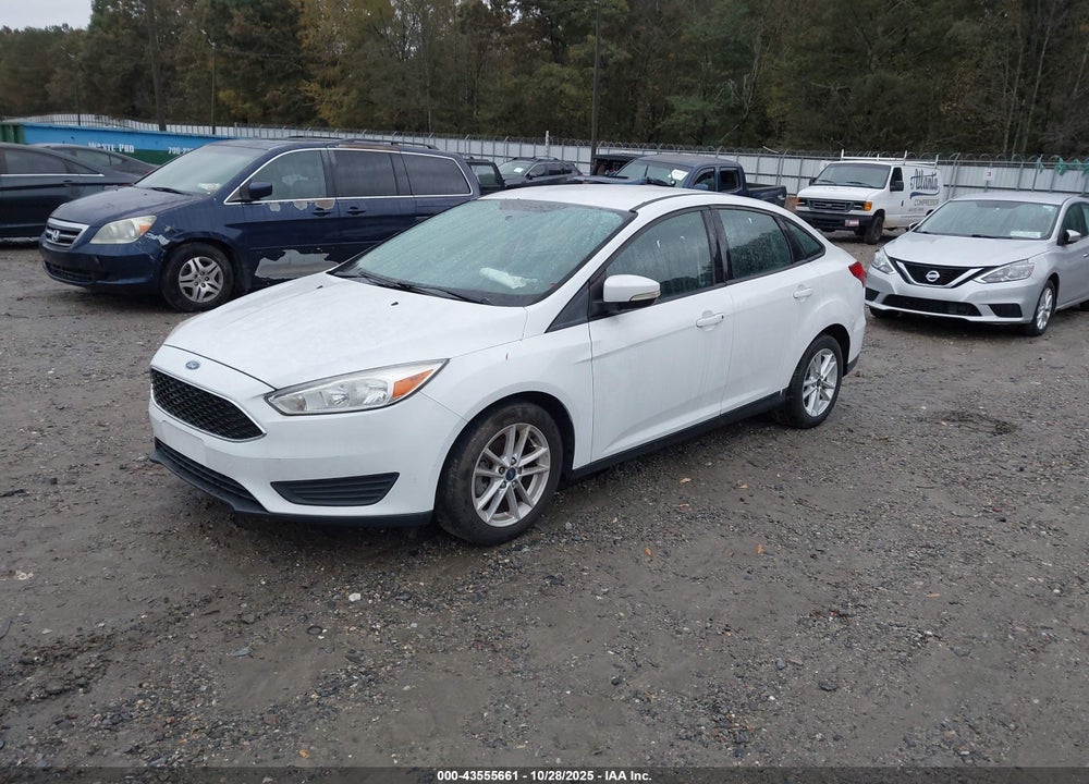 2017 FORD FOCUS VIN: 1FADP3F26HL215583